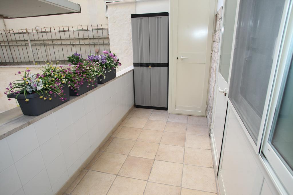 Due Passi Dal Borgo Antico Apartment Bari Exterior foto